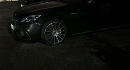 Mercedes-Benz S 63 AMG 2015 года за 33 000 000 тг. в Алматы – фото 2