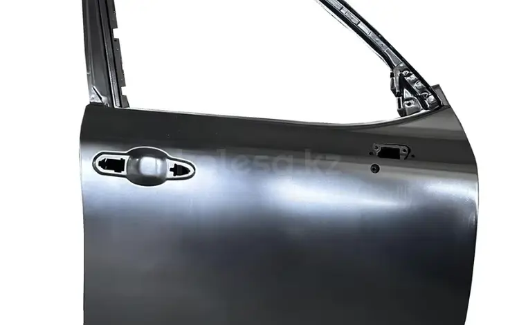 Дверь передняя за 9 990 тг. в Алматы