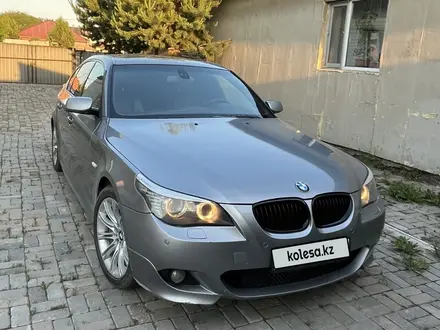 BMW 530 2006 года за 6 300 000 тг. в Астана – фото 2