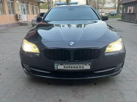BMW 520 2010 годаүшін9 000 000 тг. в Алматы – фото 10