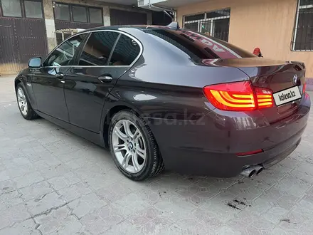 BMW 520 2010 годаүшін9 000 000 тг. в Алматы – фото 3