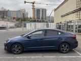 Hyundai Elantra 2018 года за 8 800 000 тг. в Алматы – фото 3