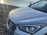 Hyundai Santa Fe 2017 годаүшін8 500 000 тг. в Балхаш – фото 2