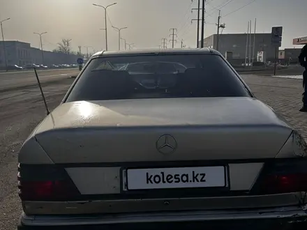 Mercedes-Benz E 300 1990 года за 1 400 000 тг. в Астана – фото 3