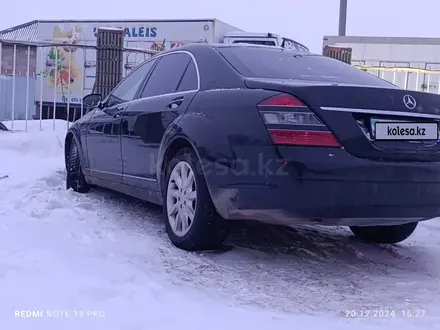 Mercedes-Benz S 500 2006 года за 5 500 000 тг. в Астана – фото 2