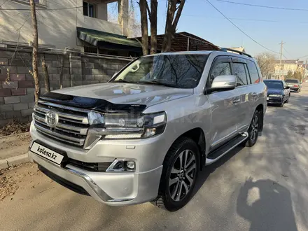 Toyota Land Cruiser 2016 года за 24 900 000 тг. в Алматы – фото 2