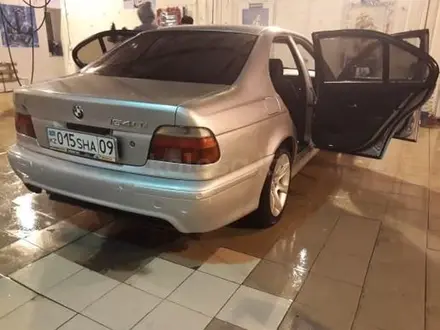 Тюнинг бампер М Тех для BMW е39 за 42 000 тг. в Алматы – фото 8