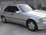 Mercedes-Benz C 200 1999 года за 3 200 000 тг. в Конаев (Капшагай)