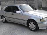 Mercedes-Benz C 200 1999 года за 3 200 000 тг. в Конаев (Капшагай) – фото 4