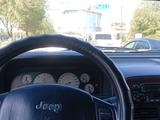 Jeep Grand Cherokee 2002 года за 2 200 000 тг. в Актобе – фото 3