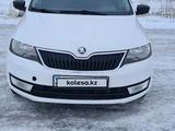 Skoda Rapid 2013 года за 4 500 000 тг. в Уральск – фото 2