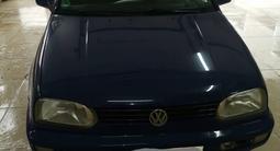 Volkswagen Golf 1998 годаүшін1 800 000 тг. в Костанай