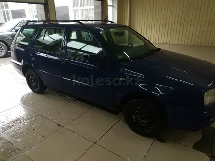 Volkswagen Golf 1998 года за 1 400 000 тг. в Костанай – фото 6