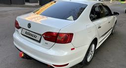 Volkswagen Jetta 2014 года за 4 450 000 тг. в Алматы – фото 3