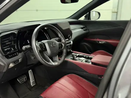 Lexus RX 350 2022 года за 37 000 000 тг. в Астана – фото 2