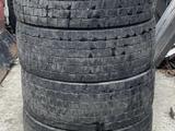 Грузовые шины Б/У в наличии разные размеры за 30 000 тг. в Алматы