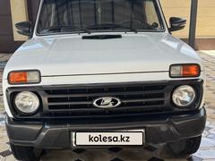 ВАЗ (Lada) Lada 2121 2004 годаүшін3 500 000 тг. в Шымкент