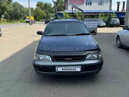 Toyota Caldina 1997 года за 1 800 000 тг. в Усть-Каменогорск – фото 3