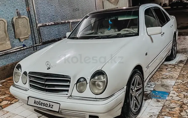 Mercedes-Benz E 230 1998 года за 2 470 000 тг. в Казалинск