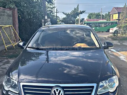 Volkswagen Passat 2006 года за 3 050 000 тг. в Алматы – фото 17