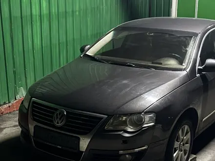Volkswagen Passat 2006 года за 3 050 000 тг. в Алматы – фото 3