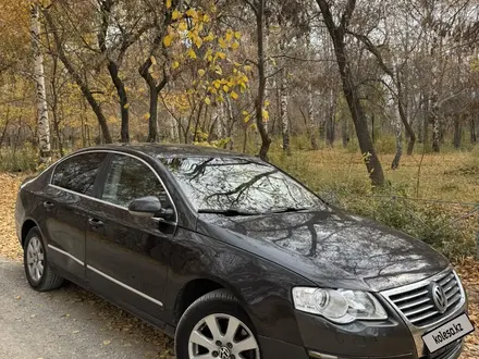 Volkswagen Passat 2006 года за 3 050 000 тг. в Алматы – фото 10