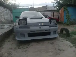 Mazda 323