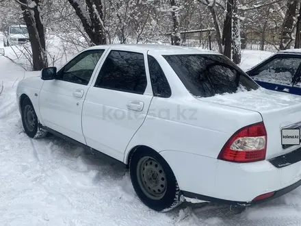 ВАЗ (Lada) Priora 2170 2013 года за 2 200 000 тг. в Усть-Каменогорск – фото 2