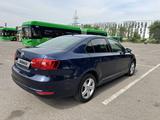 Volkswagen Jetta 2014 года за 4 550 000 тг. в Алматы – фото 4