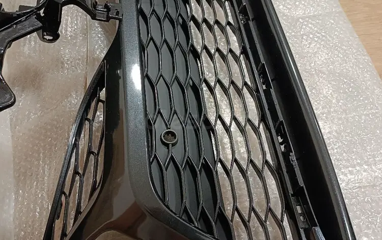 Решетка радиатора и бампера CAMRY 75 SE за 30 000 тг. в Астана