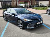 Toyota Camry 2021 годаүшін13 500 000 тг. в Астана – фото 2