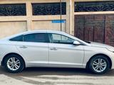 Hyundai Sonata 2015 года за 7 990 000 тг. в Шымкент – фото 5