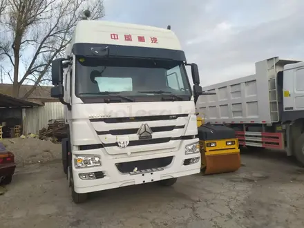 Dongfeng  Седельный тягач 380 и 420 лошадиных сил 4*2 и 6*4 колесная формула 2020 года в Тараз – фото 6