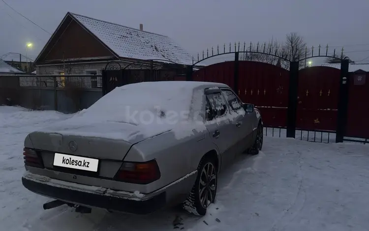 Mercedes-Benz E 300 1989 годаfor1 500 000 тг. в Экибастуз