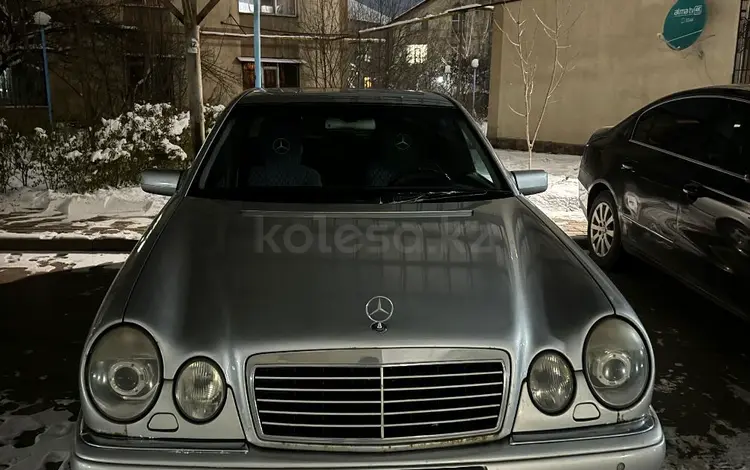 Mercedes-Benz E 280 1999 годаүшін3 500 000 тг. в Алматы