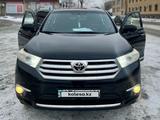 Toyota Highlander 2013 года за 15 300 000 тг. в Семей – фото 3