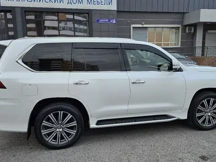 Lexus LX 570 2016 года за 34 350 000 тг. в Шымкент – фото 11