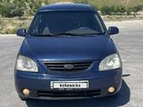 Kia Carens 2003 года за 2 300 000 тг. в Шымкент – фото 2