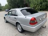 Mercedes-Benz C 200 1997 годаүшін1 300 000 тг. в Кокшетау – фото 2