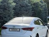 Hyundai Accent 2020 года за 7 200 000 тг. в Шымкент – фото 5