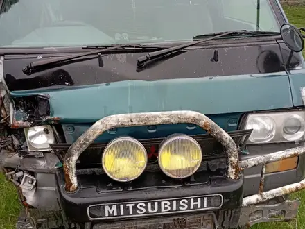 Mitsubishi Delica 1994 года за 900 000 тг. в Алматы
