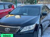 Toyota Camry 2012 годаfor9 700 000 тг. в Астана – фото 2