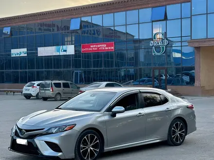 Toyota Camry 2018 года за 8 500 000 тг. в Актау
