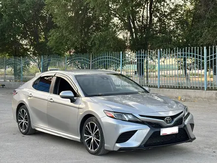 Toyota Camry 2018 года за 8 500 000 тг. в Актау – фото 5