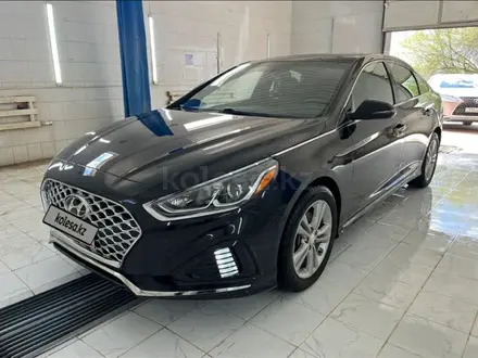 Hyundai Sonata 2018 года за 6 500 000 тг. в Уральск