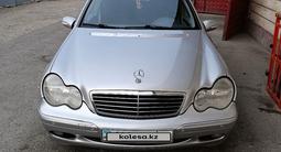 Mercedes-Benz C 200 2001 года за 2 500 000 тг. в Тараз