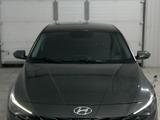 Hyundai Elantra 2021 годаfor8 700 000 тг. в Усть-Каменогорск