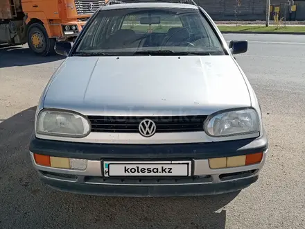 Volkswagen Golf 1994 года за 1 400 000 тг. в Шымкент