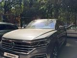 Volkswagen Touareg 2022 года за 24 500 000 тг. в Алматы