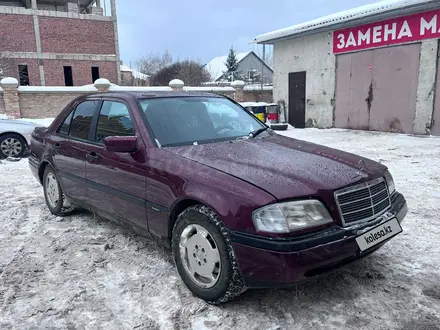 Mercedes-Benz C 180 1993 года за 1 500 000 тг. в Астана – фото 2